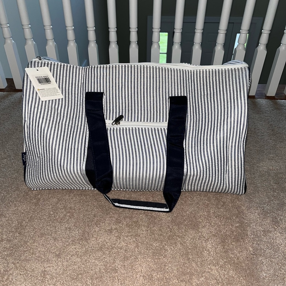 Ngil Blue/white stripe duffle bag Quilted 21" NWT